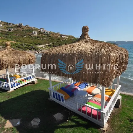 Bodrum Tq 2 Bedroom Lakeview Holiday Homes D21 *